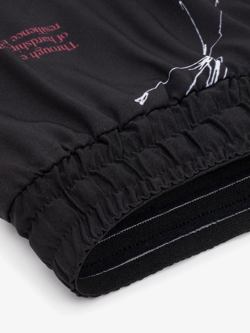 MANTO hybrid fightshorts Overcome